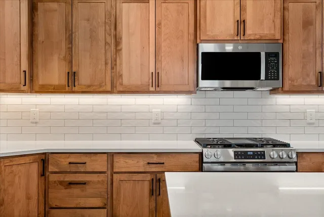 $709,990 | 18097 North Morton Drive, Colbert, WA 99005