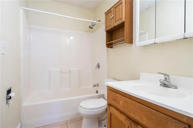 $179,500 | 2523 Morningside Drive, Lawrence, KS 66047