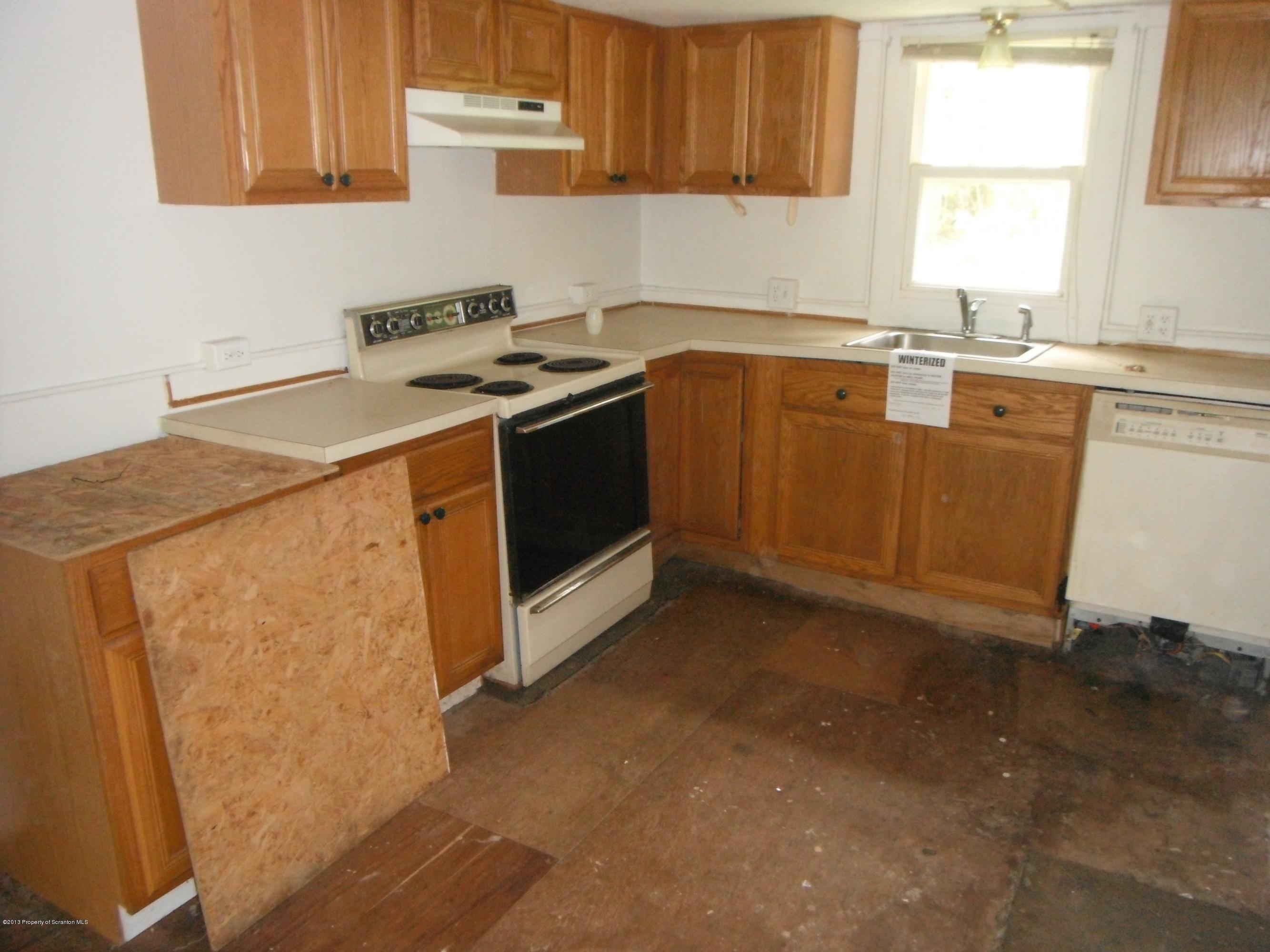 3550 Altemier Road Lake Ariel, PA 18436 - Photo 4 of 13 Gallery Image 4