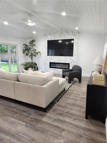 $1,174,999 | 1626 East 15th Street, Santa Ana, CA 92701