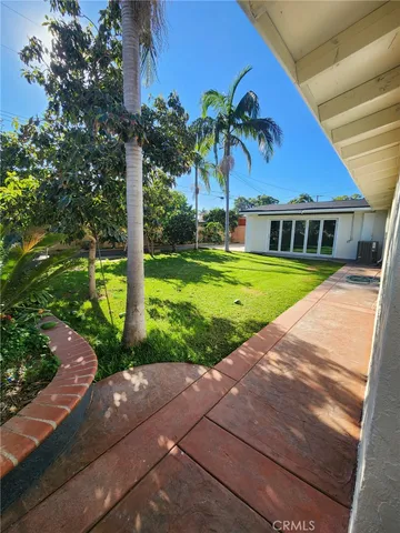 $1,174,999 | 1626 East 15th Street, Santa Ana, CA 92701