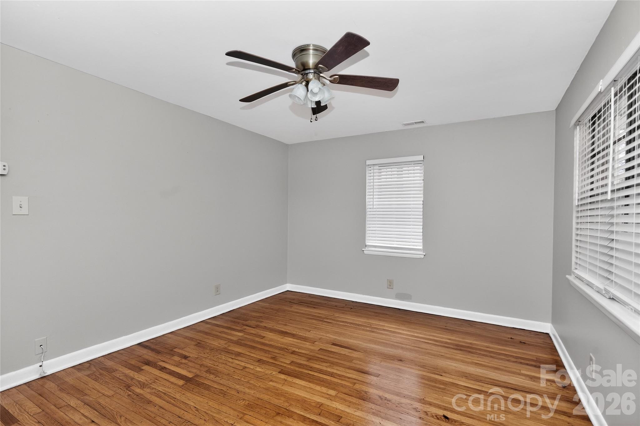 517 Grandin Road Charlotte, NC 28208 - Photo 17 of 33
