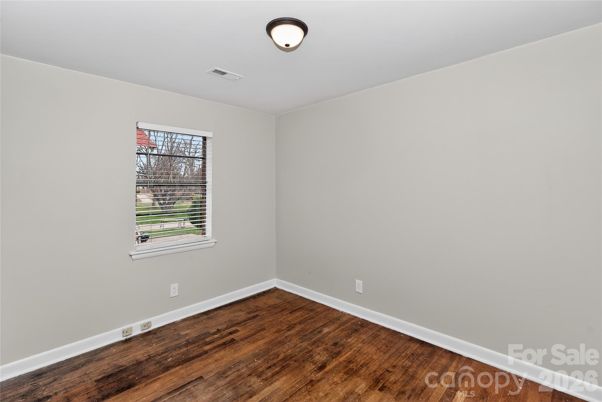 517 Grandin Road Charlotte, NC 28208 - Photo 18 of 33