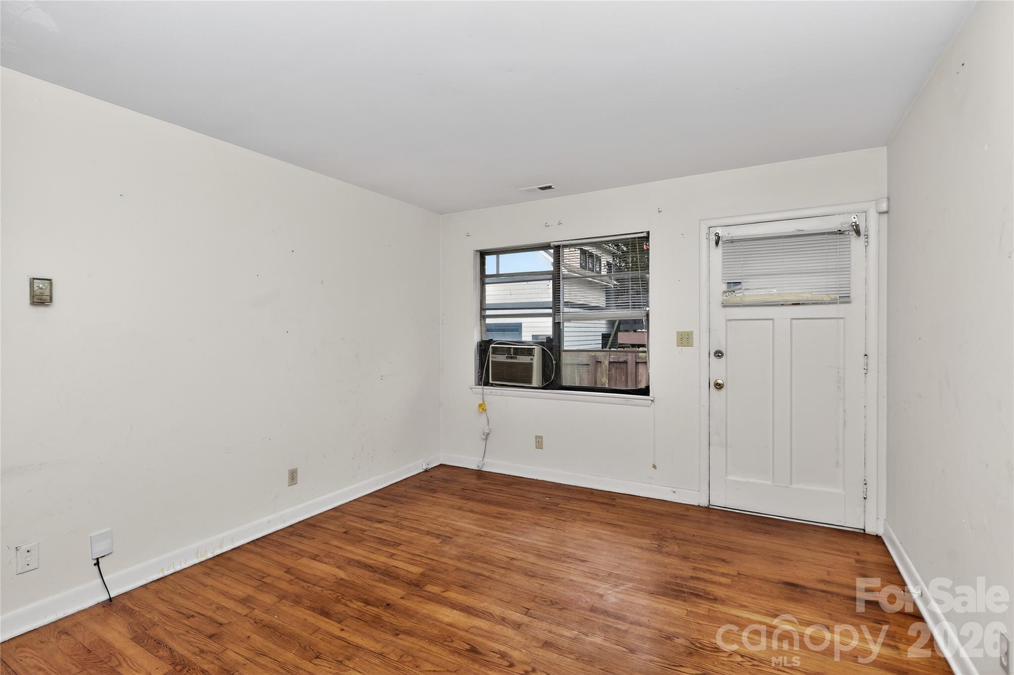 517 Grandin Road Charlotte, NC 28208 - Photo 25 of 33