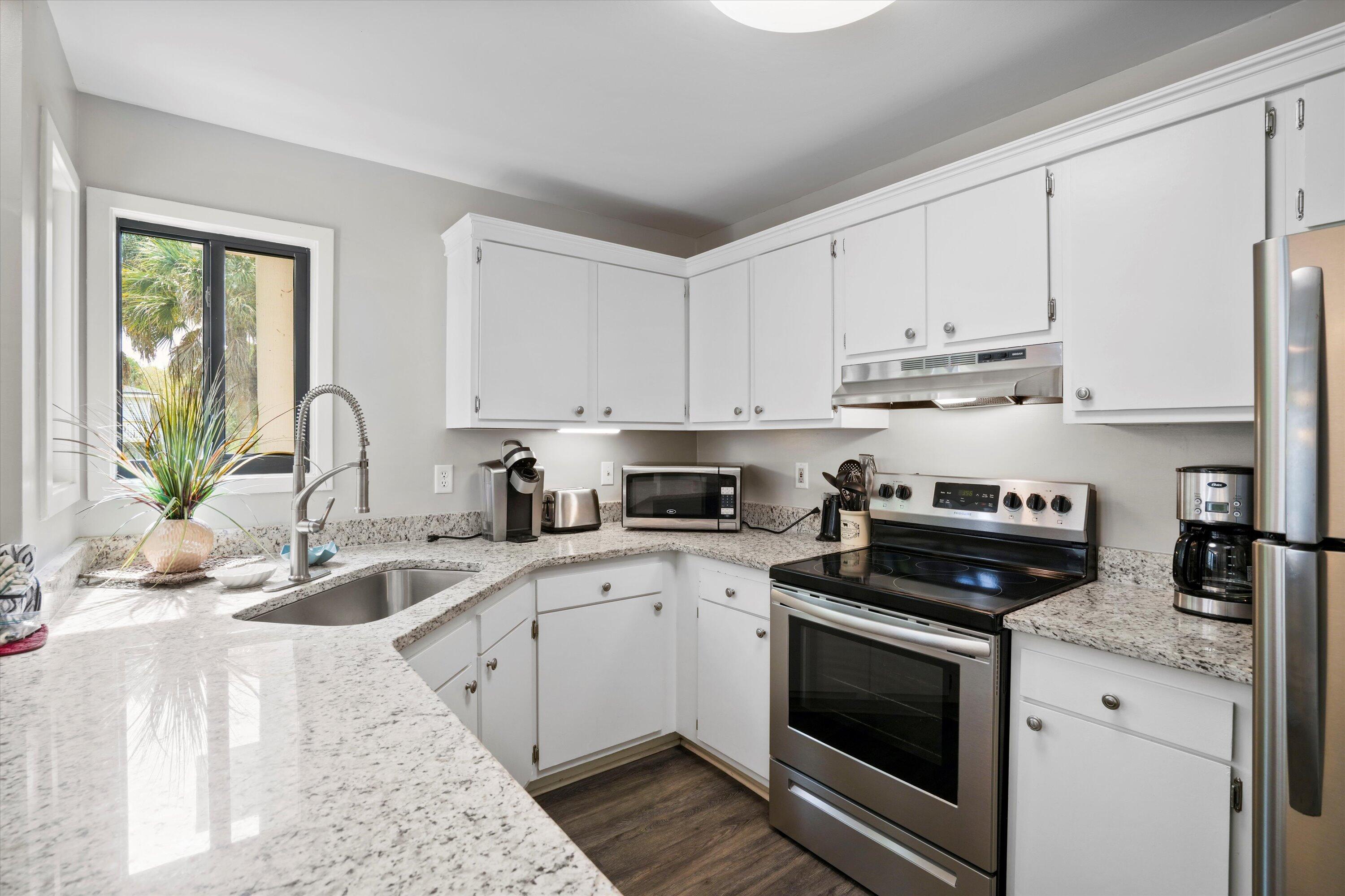 856 Club Cottage Road Edisto Island, SC 29438 - Photo 13 of 30 13-DSC07640