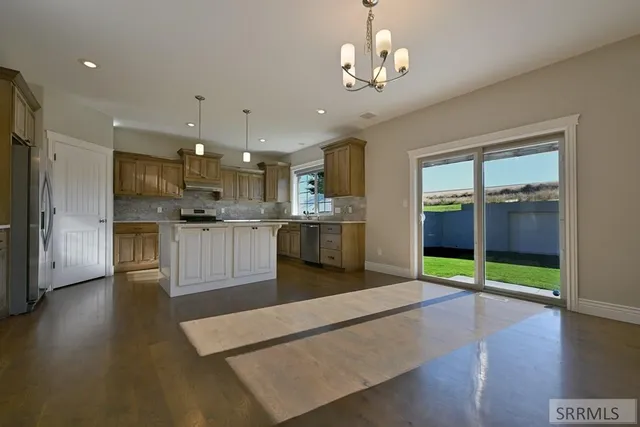 $635,000 | 3509 South Boulder Creek Lane, Ammon, ID 83406