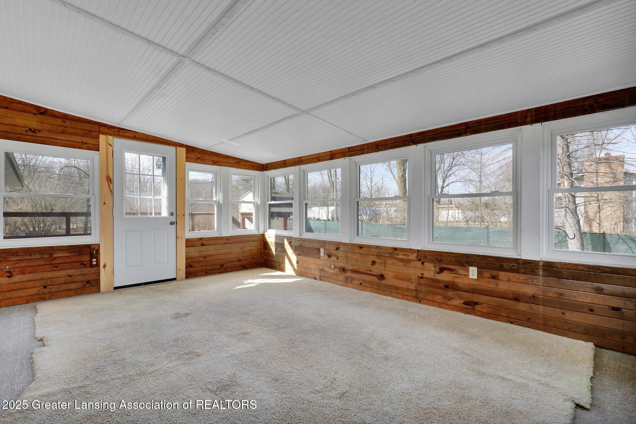 1975 North Waverly Road Dimondale, MI 48821 - Photo 26 of 45 25-web-or-mls-Open Ended Media-25