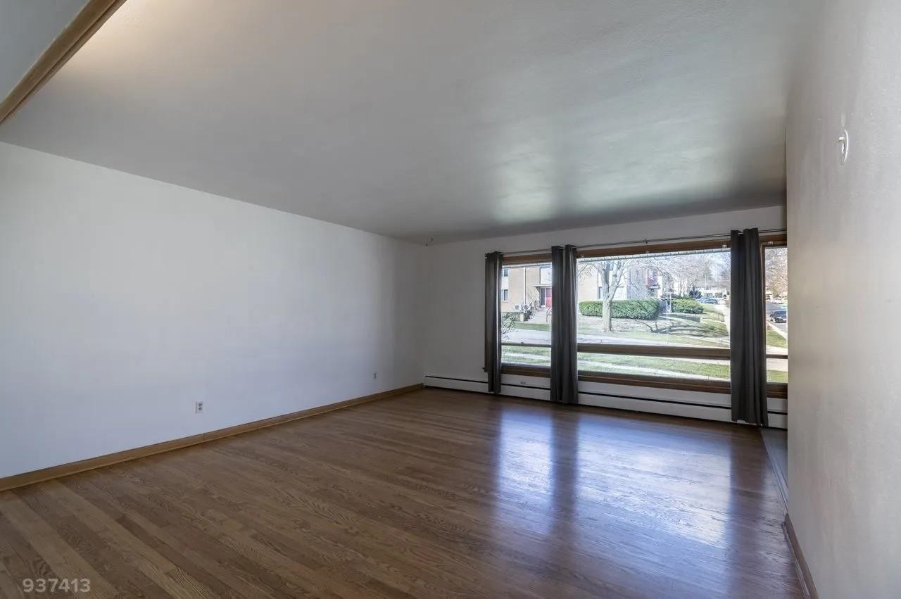 417-419 Berwyn Drive Madison, WI 53711 - Photo 3 of 19