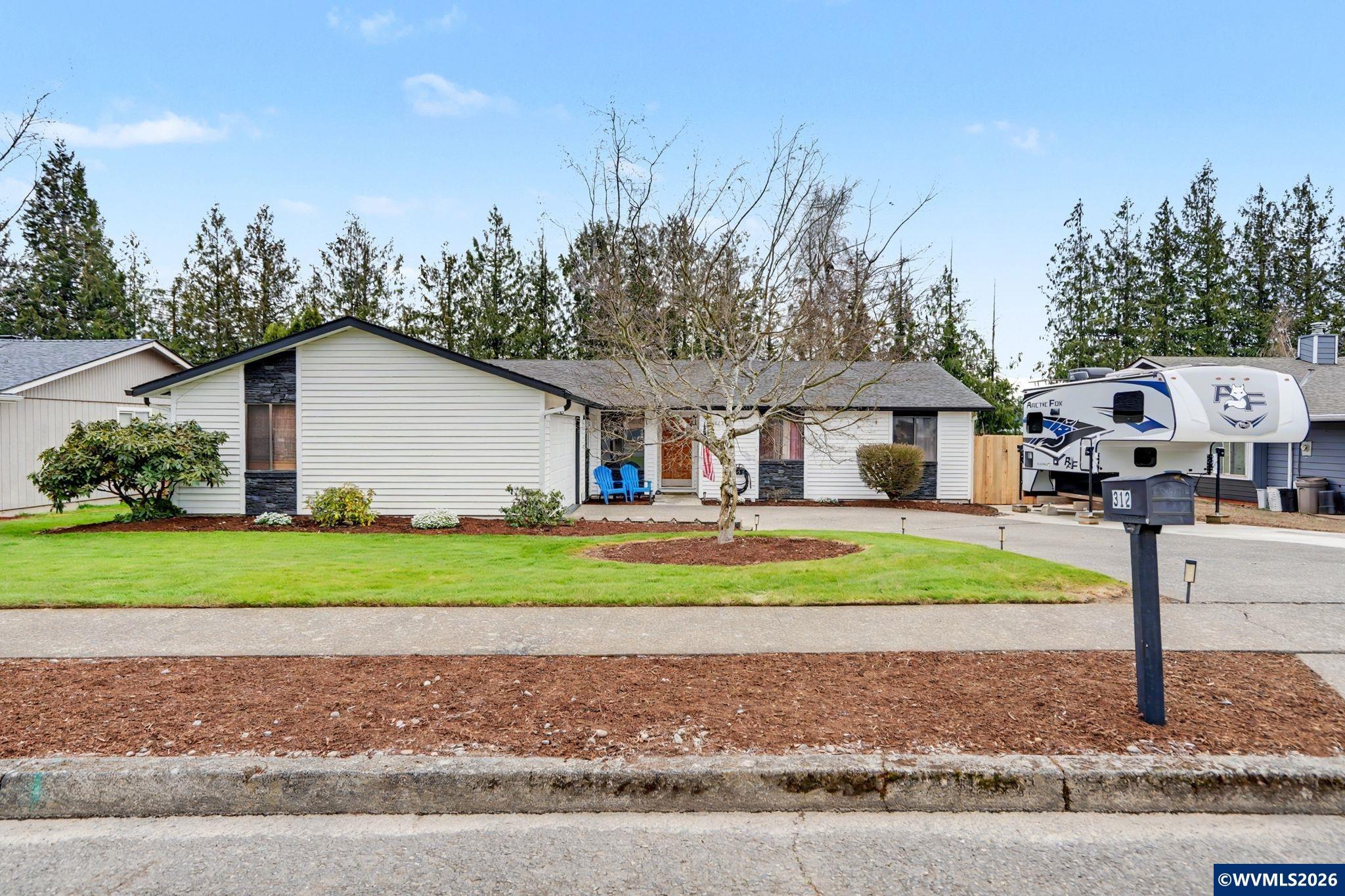 312 Southwest 9th Street Sublimity, OR 97385 - Photo 2 of 50