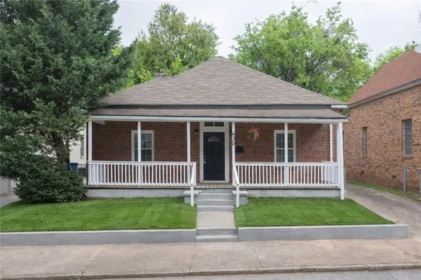 $540,000 | 430 Gartrell Street Southeast, Atlanta, GA 30312