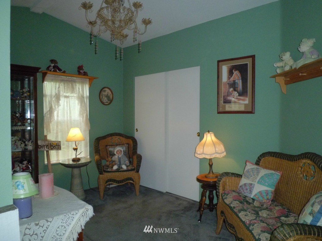 2062 South Bank Road Oakville, WA 98568 - Photo 11 of 25