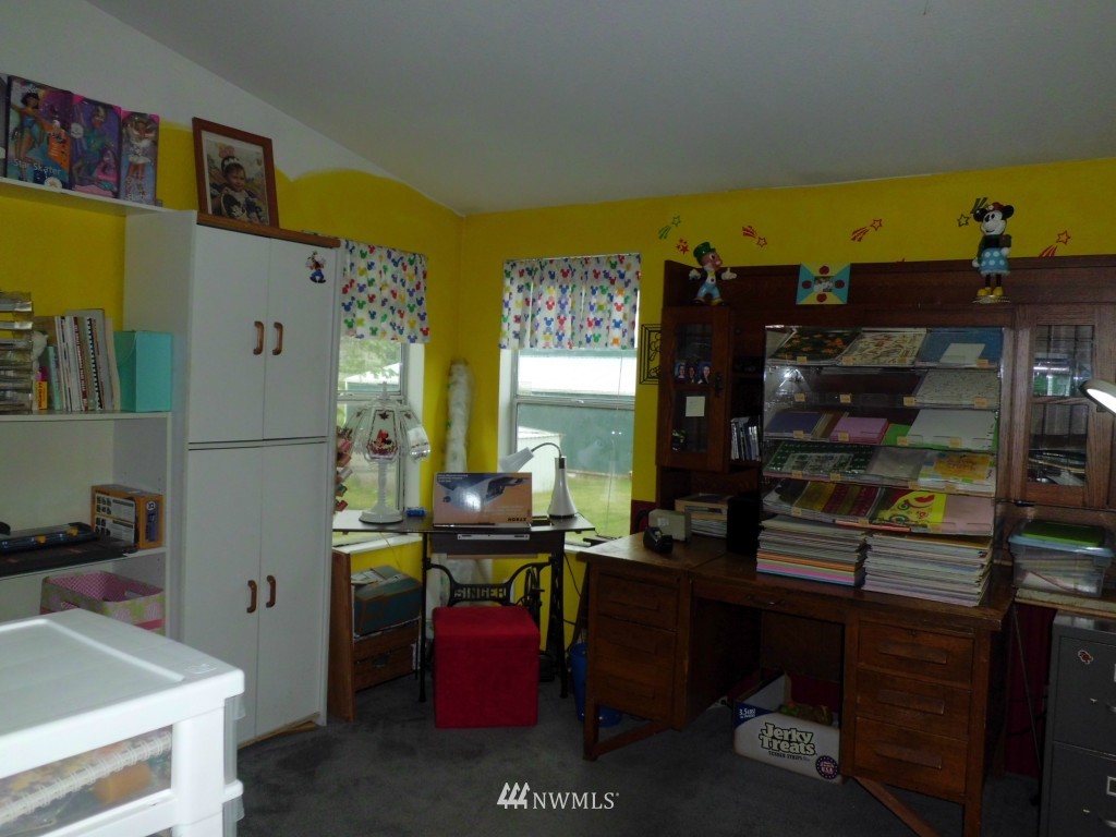 2062 South Bank Road Oakville, WA 98568 - Photo 13 of 25