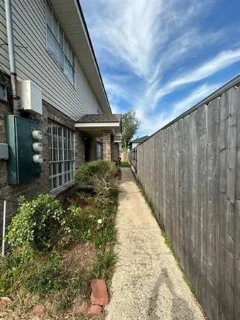 $1,350 | 2917 Kansas Avenue, Unit A, Kenner, LA 70065