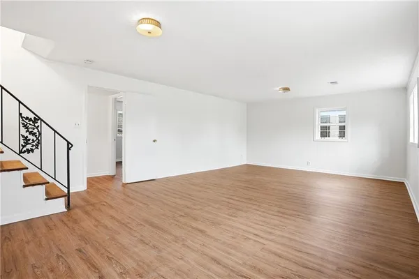 $2,000 | 4165 Williamsburg Drive, Atlanta, GA 30337