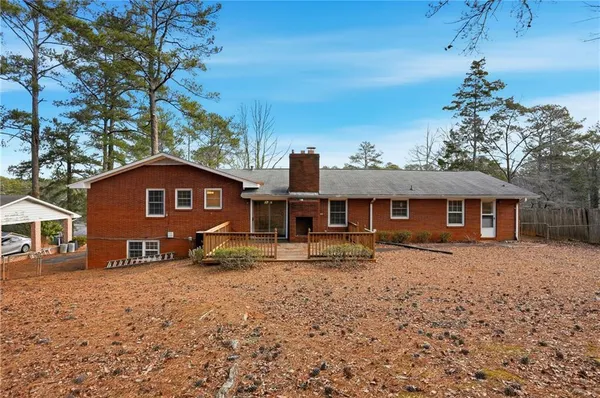 $2,000 | 4165 Williamsburg Drive, Atlanta, GA 30337