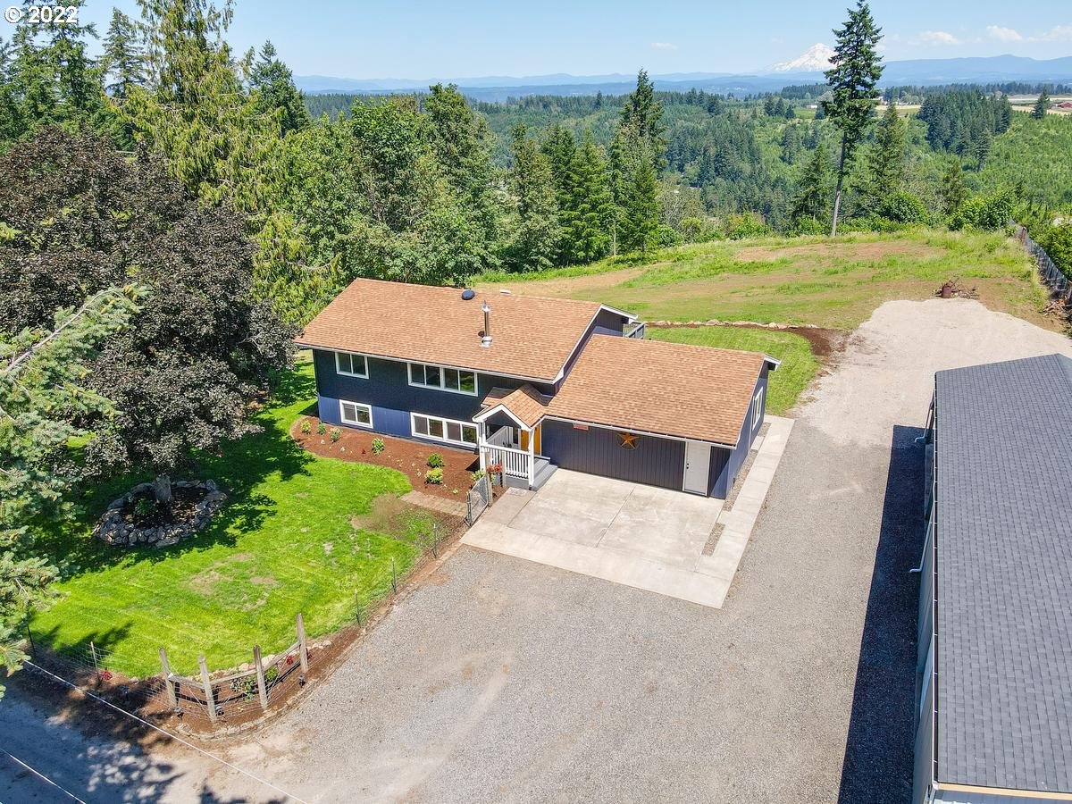 21229 South Ridgeway Lane Oregon City, OR 97045 - Photo 3 of 32 Gallery Image 3