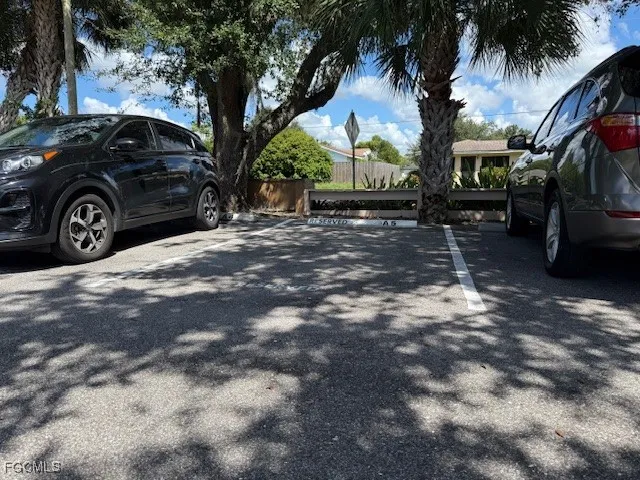 $129,900 | 2063 West Lakeview Boulevard, Unit B2, North Fort Myers, FL 33903