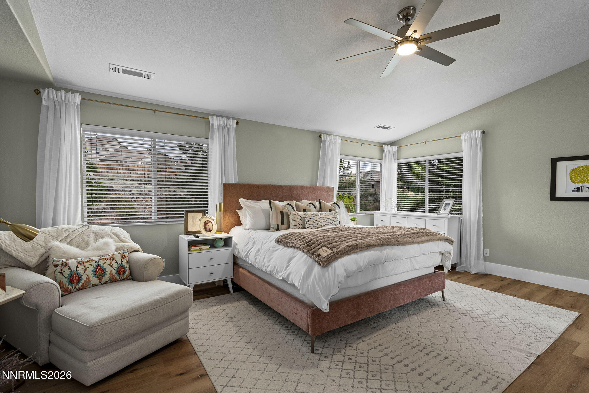3736 Vancouver Drive Reno, NV 89511 - Photo 5 of 42 Primary Suite