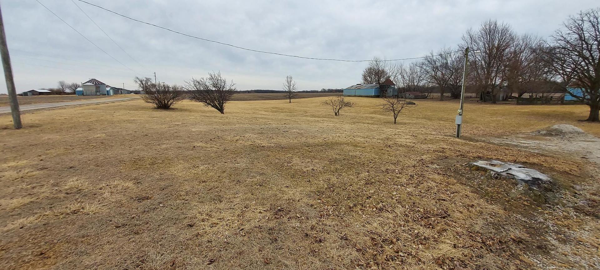 1393 North 50th Avenue Alpha, IL 61413 - Photo 4 of 38