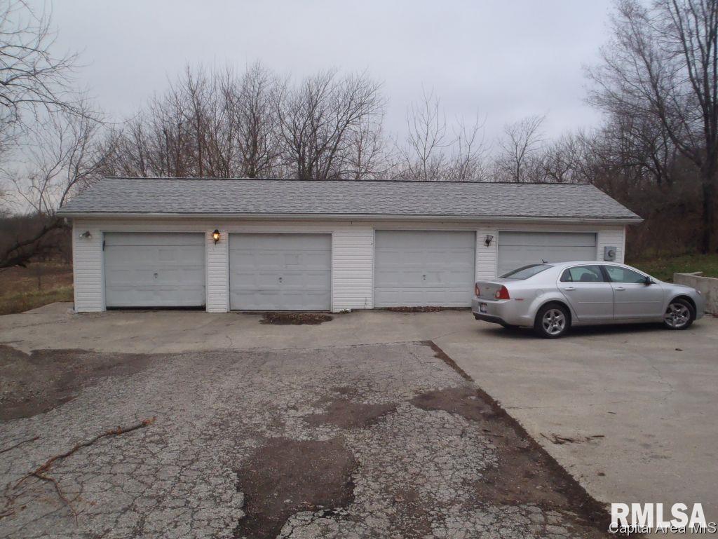 22 Sundowner Lane Springfield, IL 62711 - Photo 7 of 9 Gallery Image 7