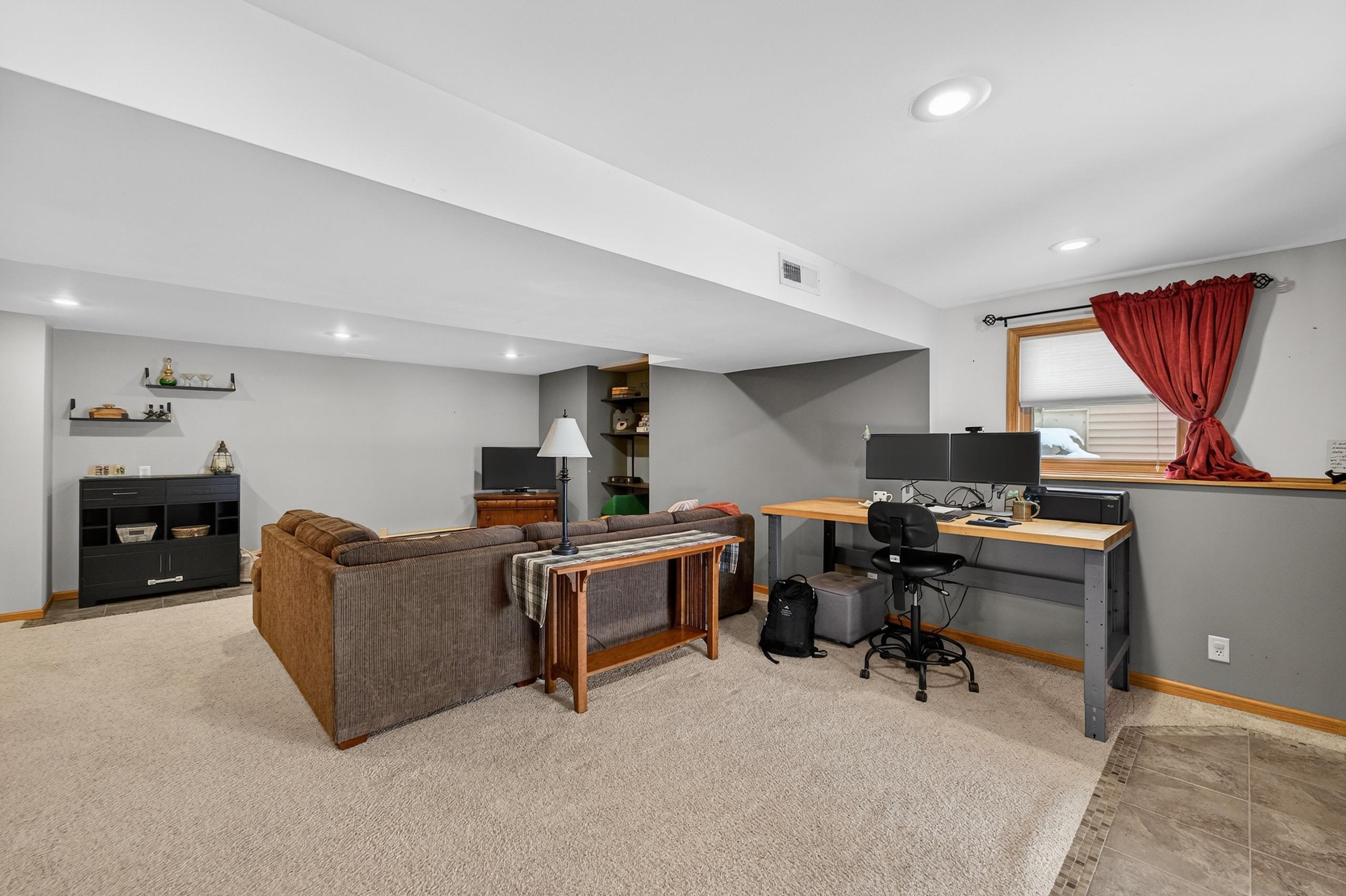 4822 Dream Madison, WI 53718 - Photo 30 of 42