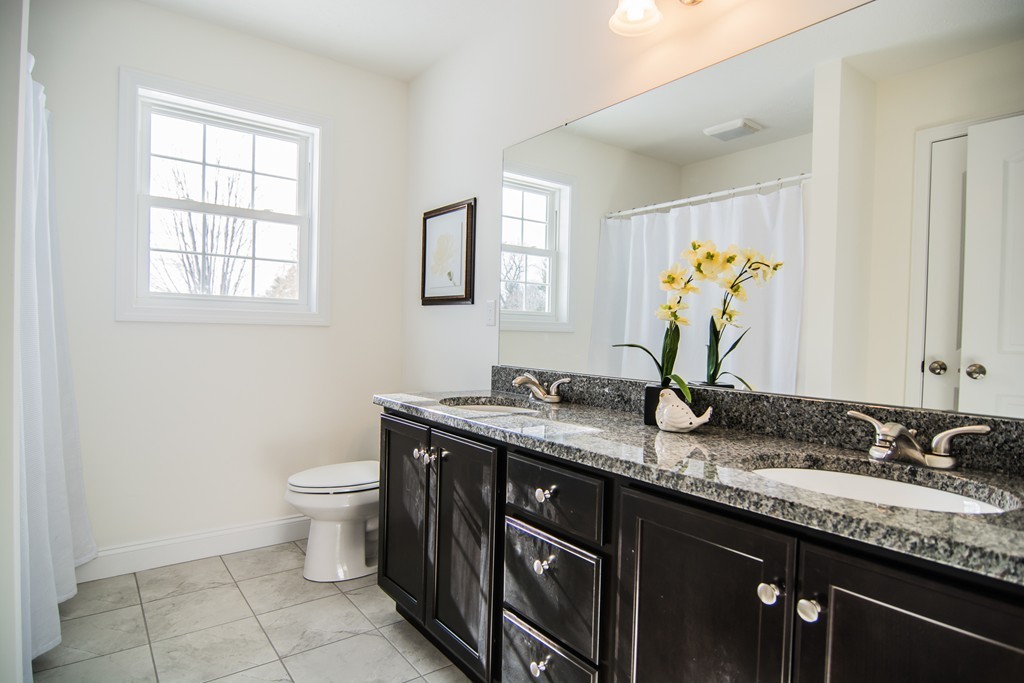 245 Wheeler Road Dracut, MA 01826 - Photo 12 of 14