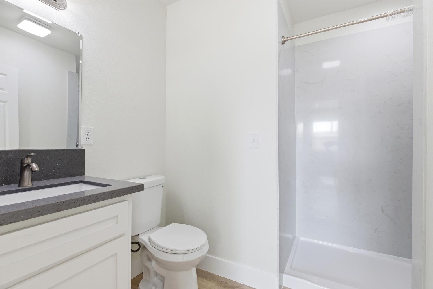 821 Sutter Avenue Modesto, CA 95351 - Photo 14 of 26