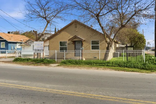 $450,000 | 821 Sutter Avenue, Modesto, CA 95351