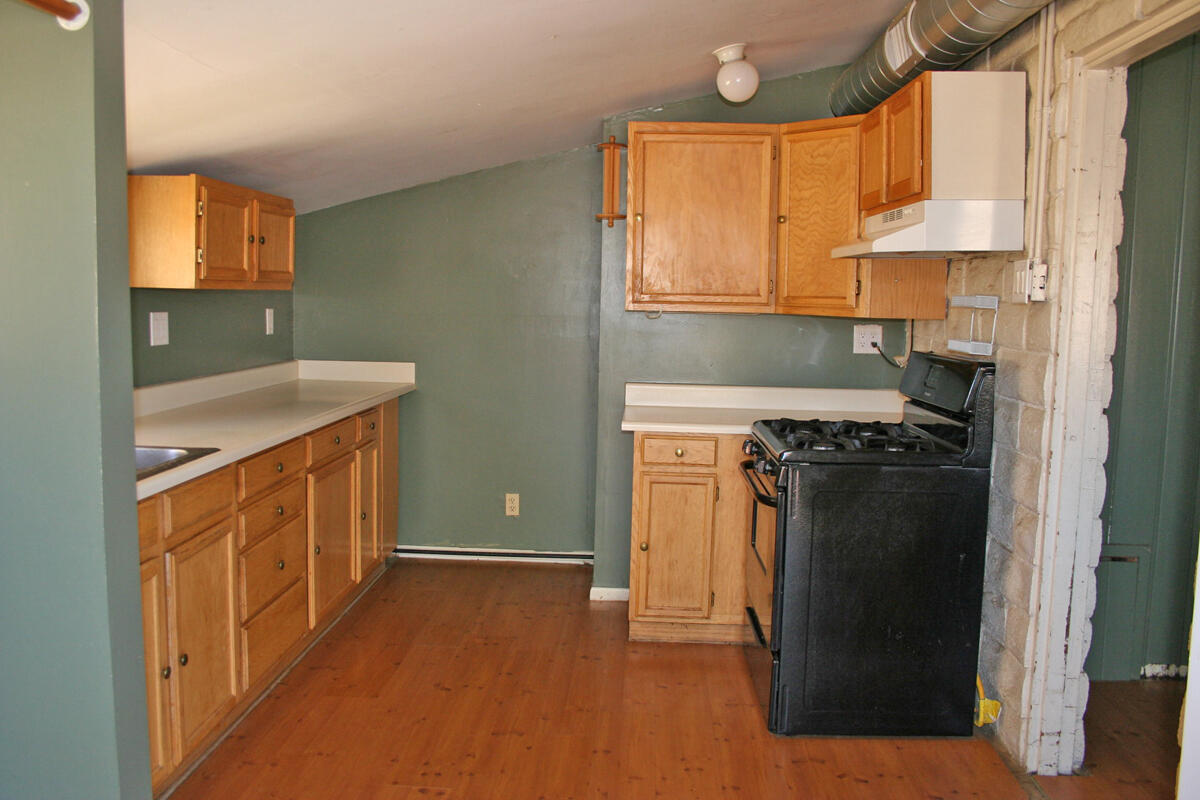15040 Hawk Drive Lake Elizabeth, CA 93532 - Photo 21 of 27 kit