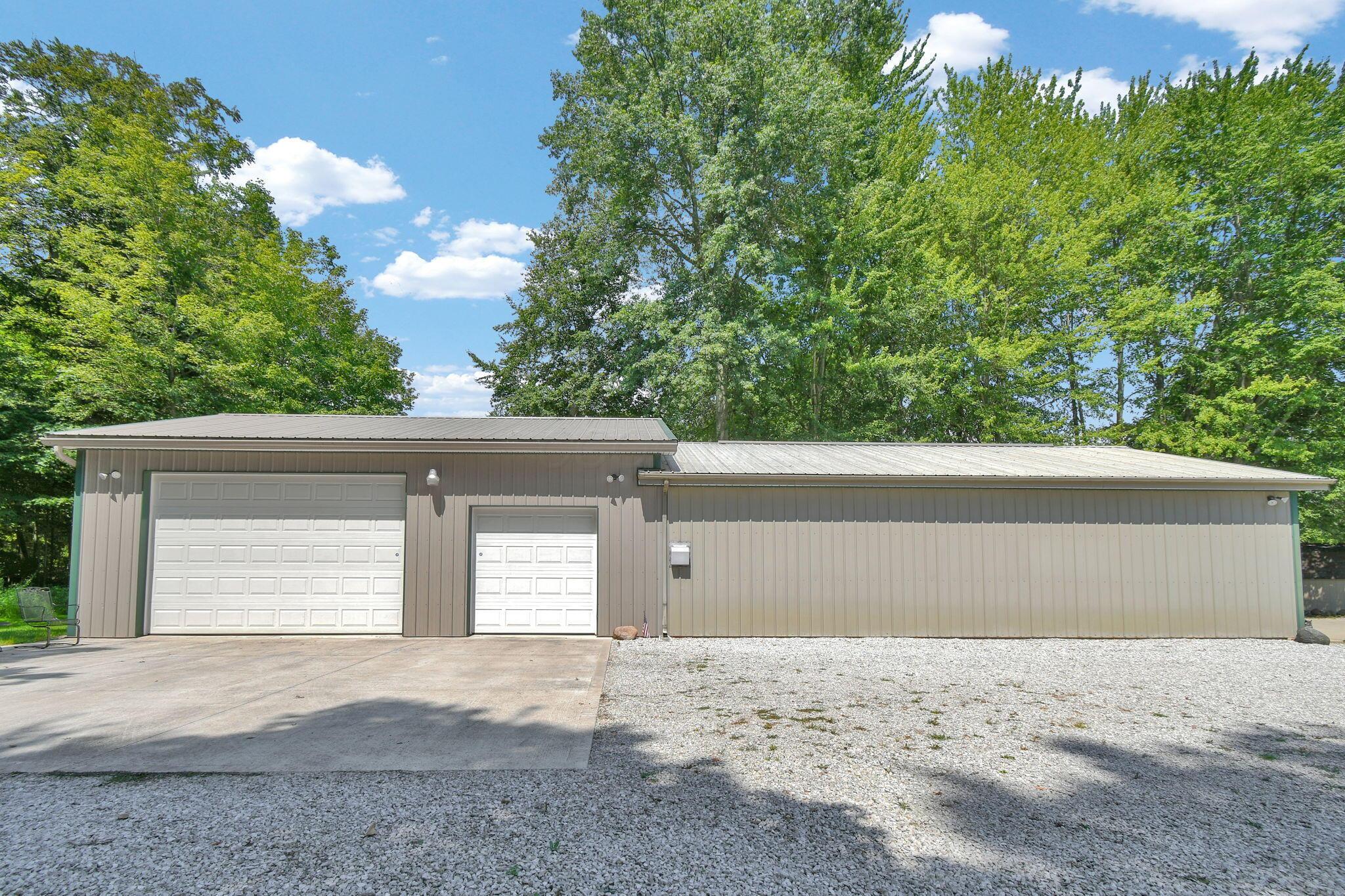 10959 Heimberger Road Northwest Baltimore, OH 43105 - Photo 45 of 48 Detached Garage