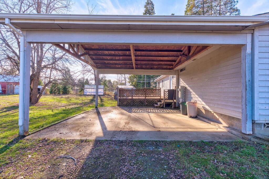 111 Norman Road Selma, OR 97538 - Photo 41 of 43 N1_Car-Port_111-Norman-Rd