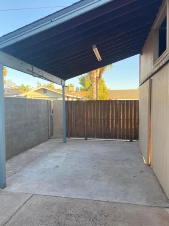 $2,700 | 803 West 18th Street, Tempe, AZ 85281