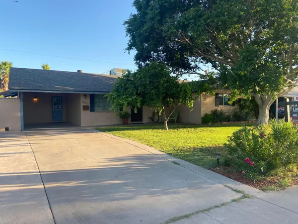 $2,700 | 803 West 18th Street, Tempe, AZ 85281