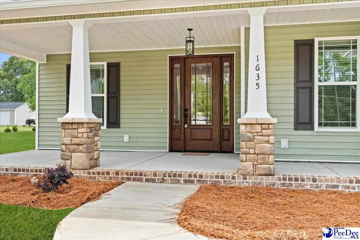 1635 Ruby Road Hartsville, SC 29550 - Photo 8 of 50 Gallery Image 8