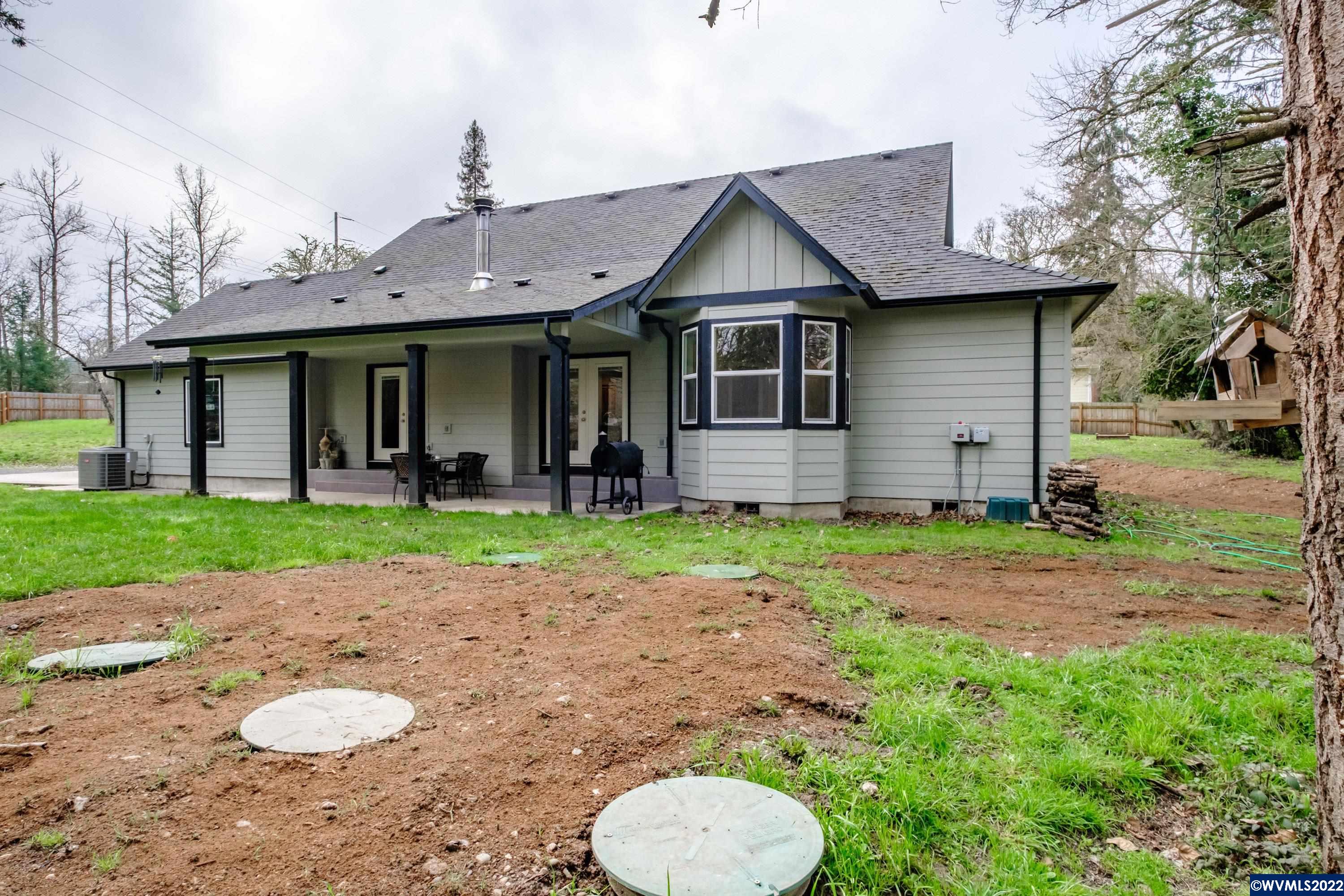 33008 Brewster Road Lebanon, OR 97355 - Photo 35 of 42 Gallery Image 35
