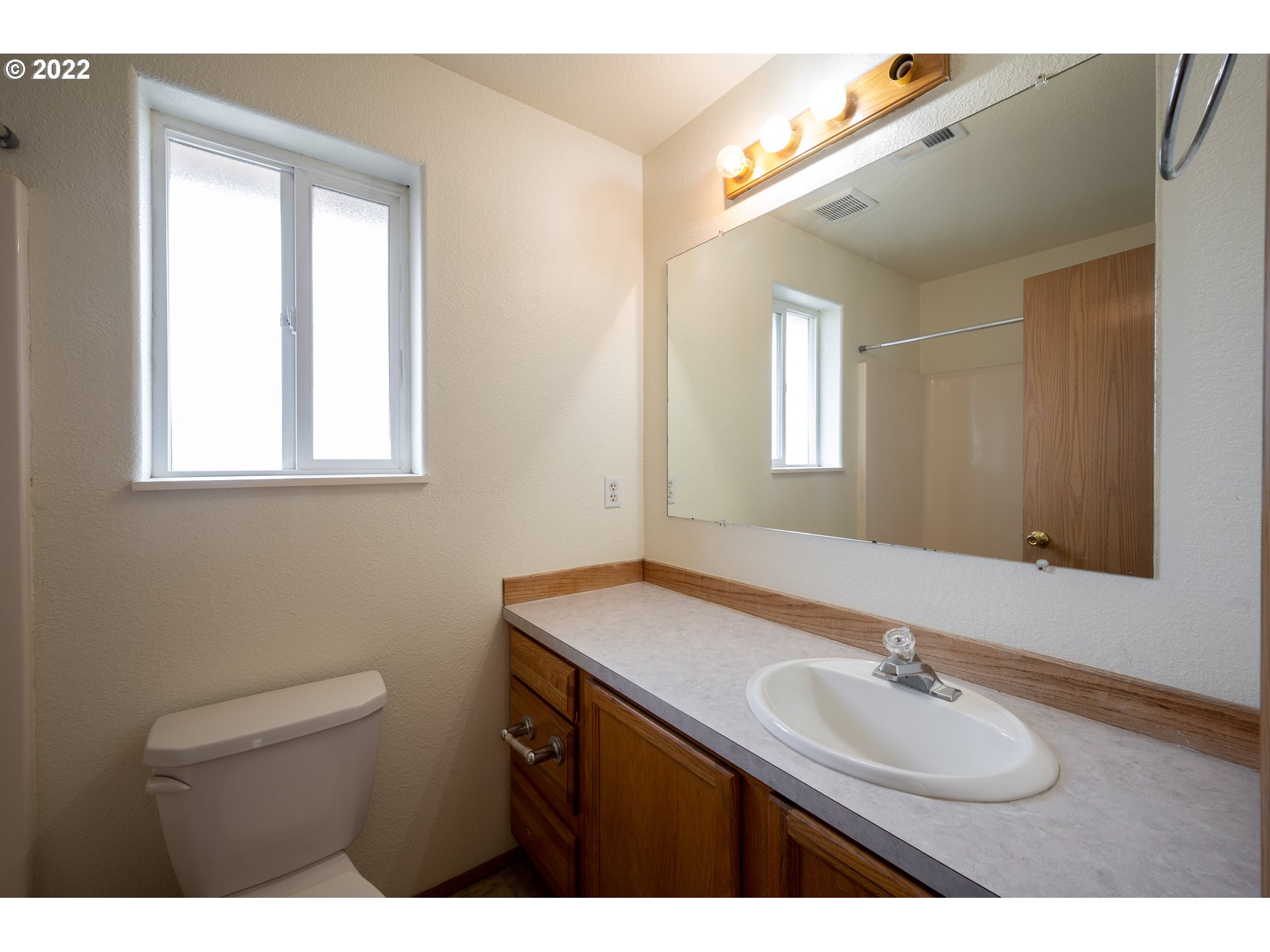 6951 Bluebelle Way Springfield, OR 97478 - Photo 12 of 19