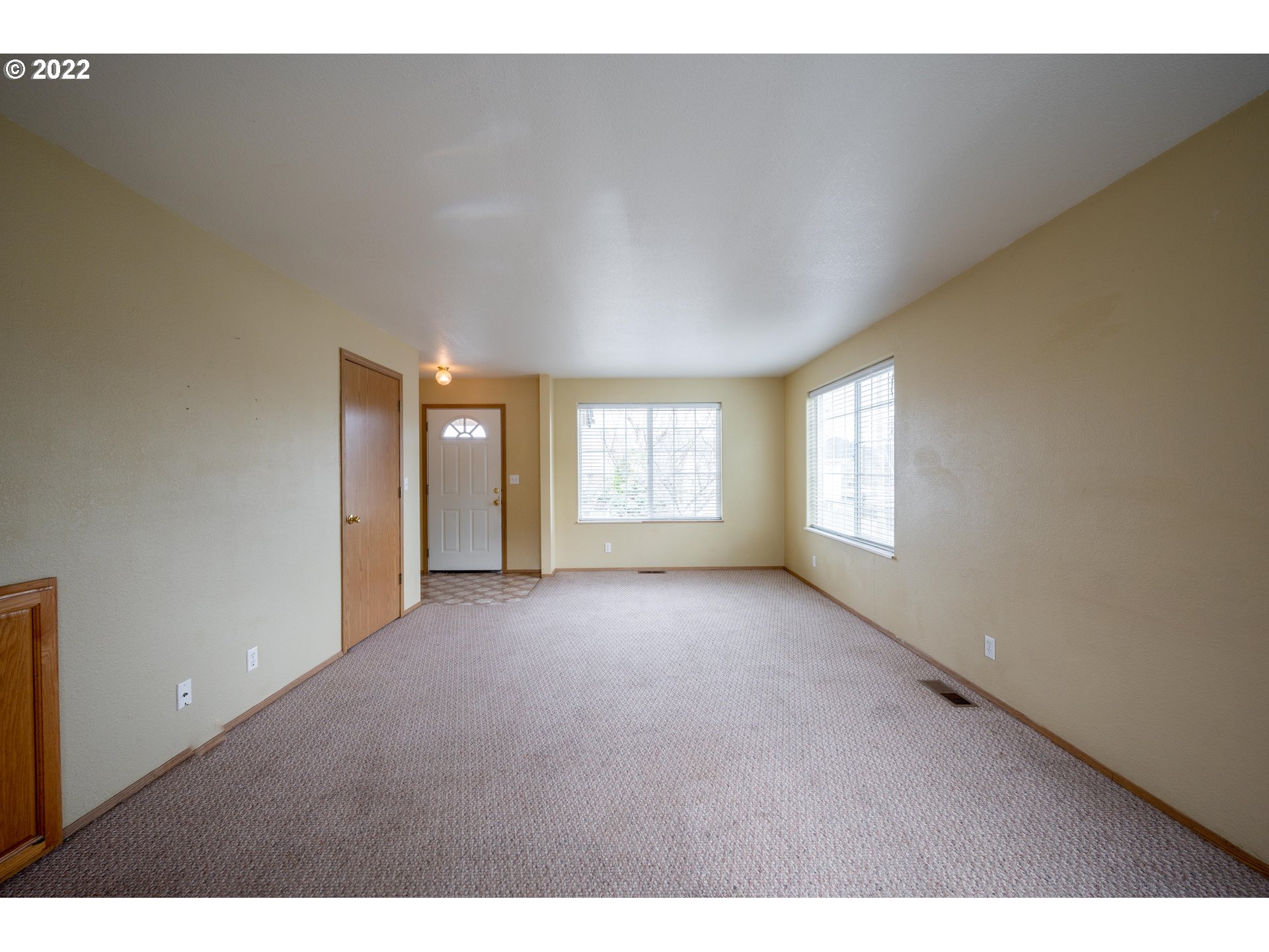 6951 Bluebelle Way Springfield, OR 97478 - Photo 3 of 19