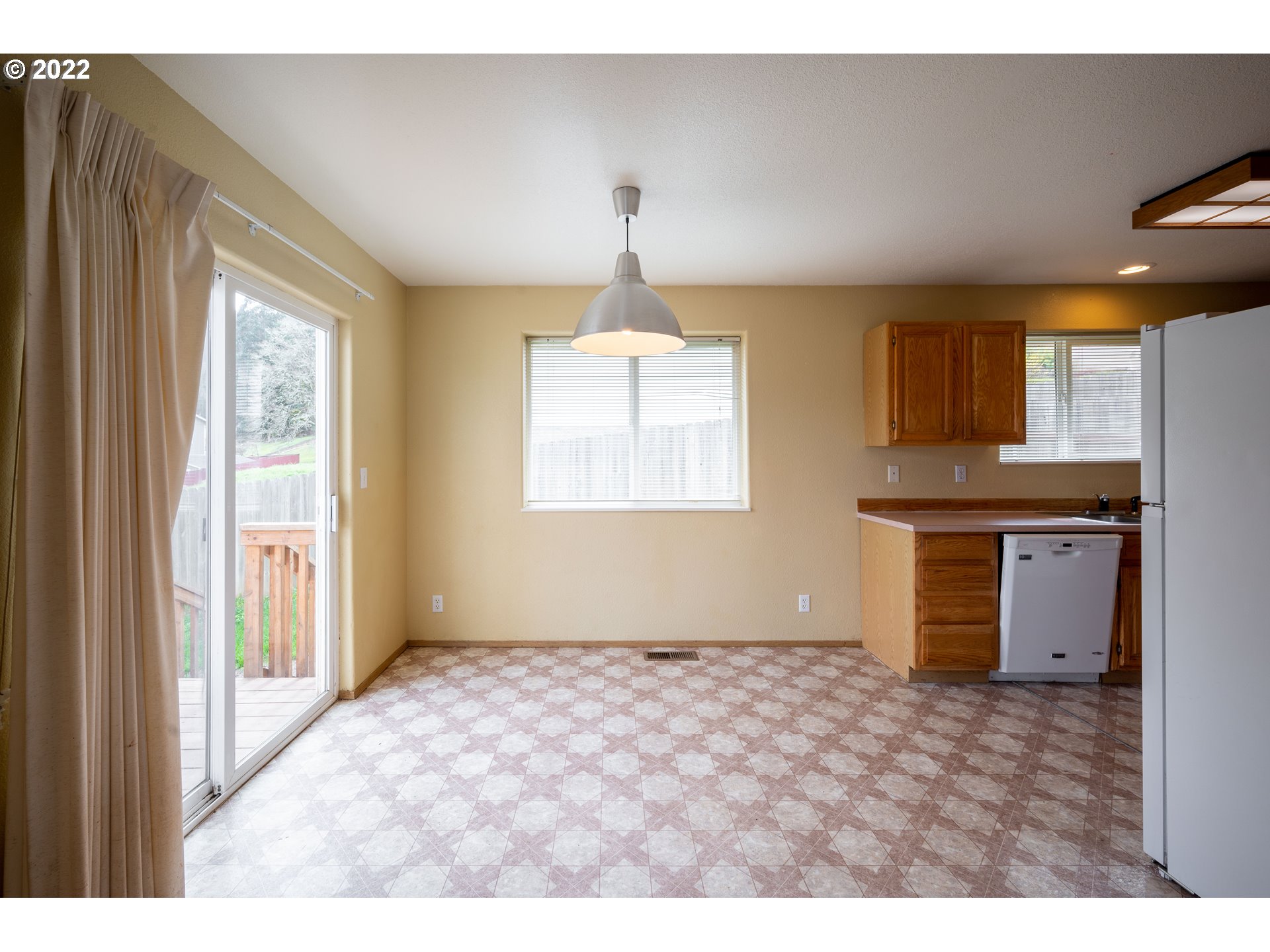 6951 Bluebelle Way Springfield, OR 97478 - Photo 4 of 19
