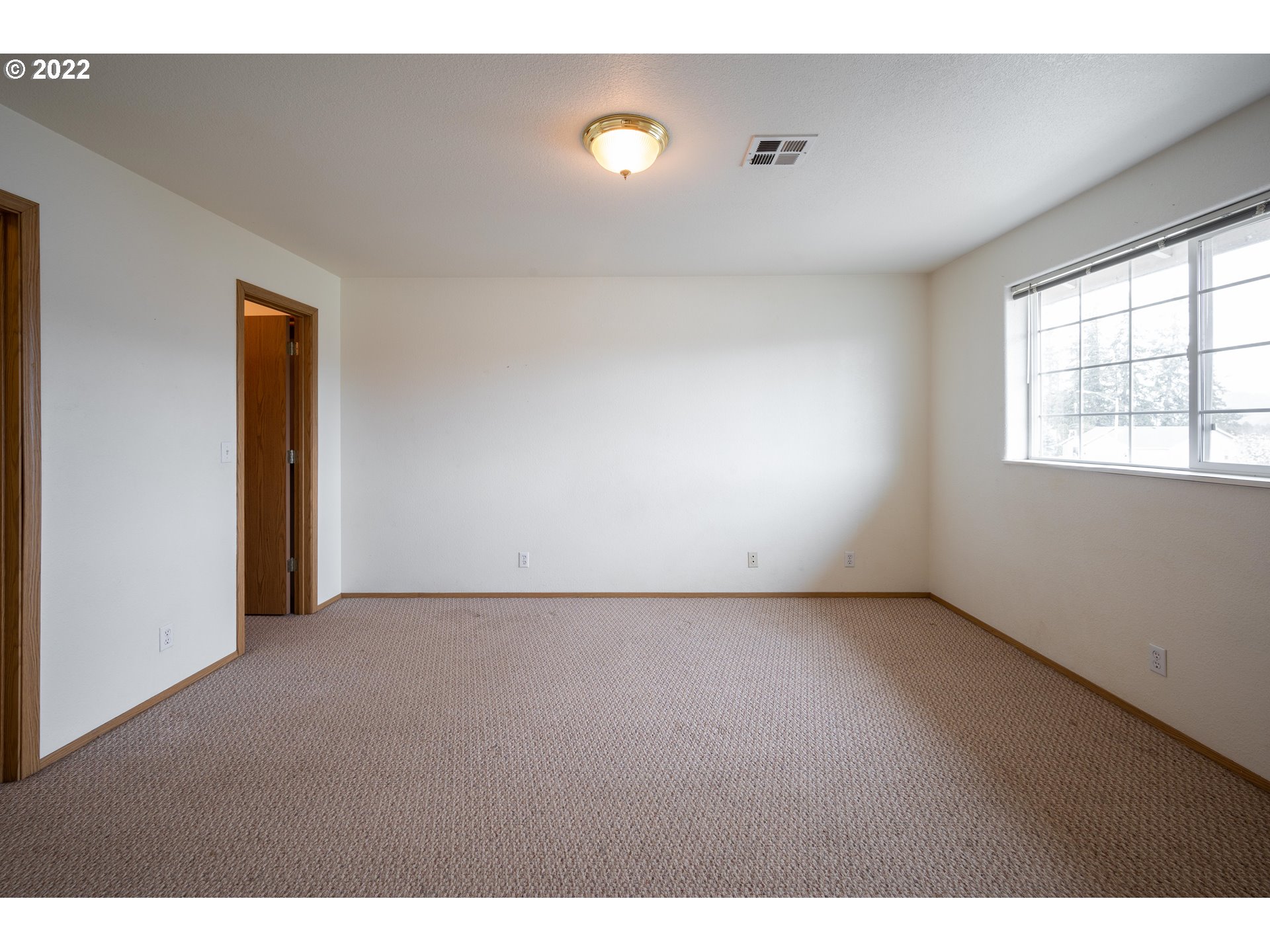 6951 Bluebelle Way Springfield, OR 97478 - Photo 8 of 19