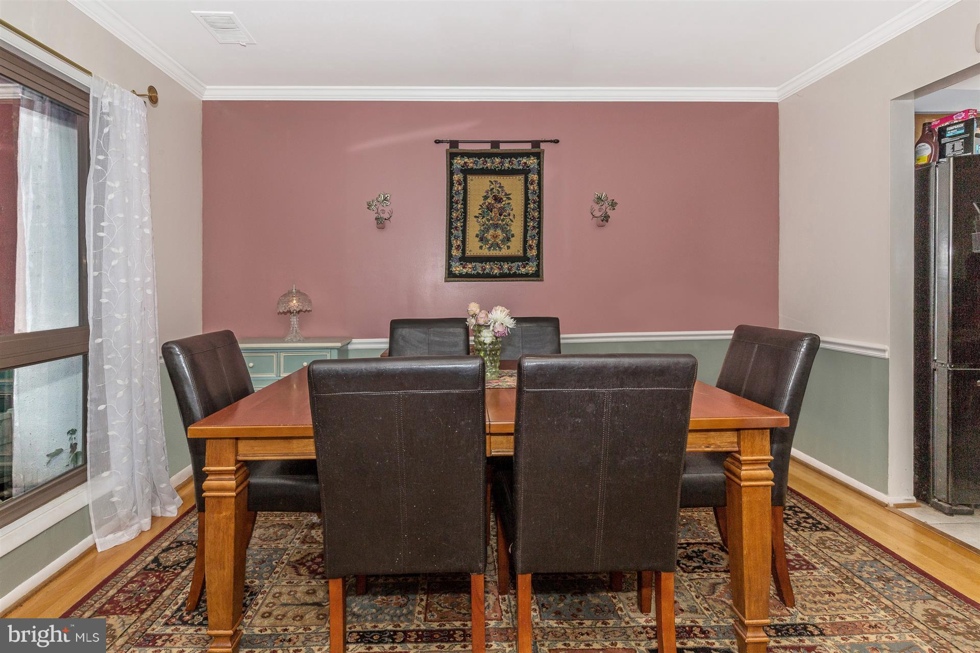 213 North Cottage Road Sterling, VA 20164 - Photo 5 of 14 Dining Room