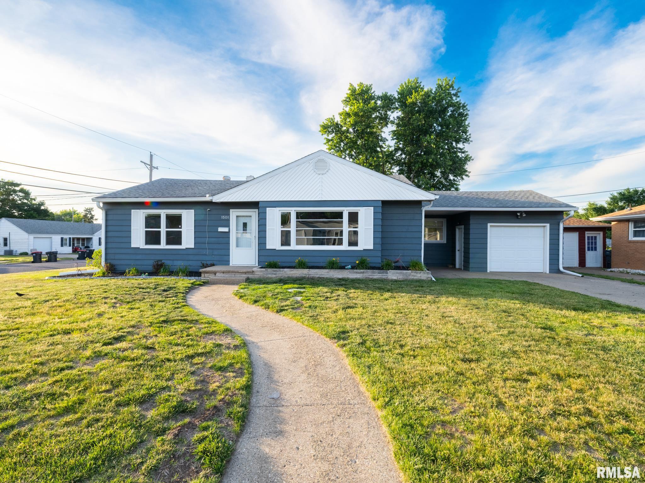 1501 Tennell Road Pekin, IL 61554 - Photo 1 of 25