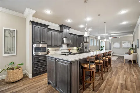 $479,000 | 530 Imperial Boulevard, Sugar Land, TX 77498