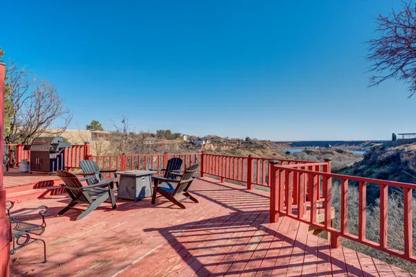 $625,000 | 15 Surrey Circle, Ransom Canyon, TX 79366