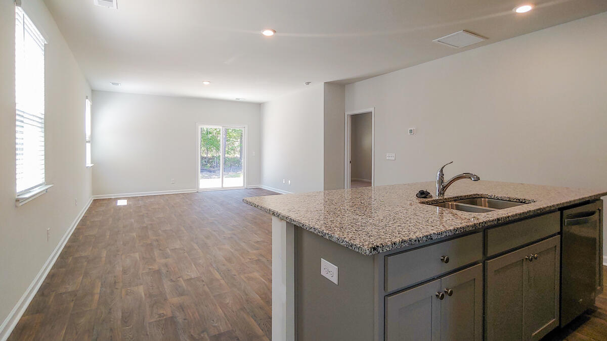 454 Cedarview Road Summerville, SC 29486 - Photo 5 of 45 Manning B Interior 1 (4)