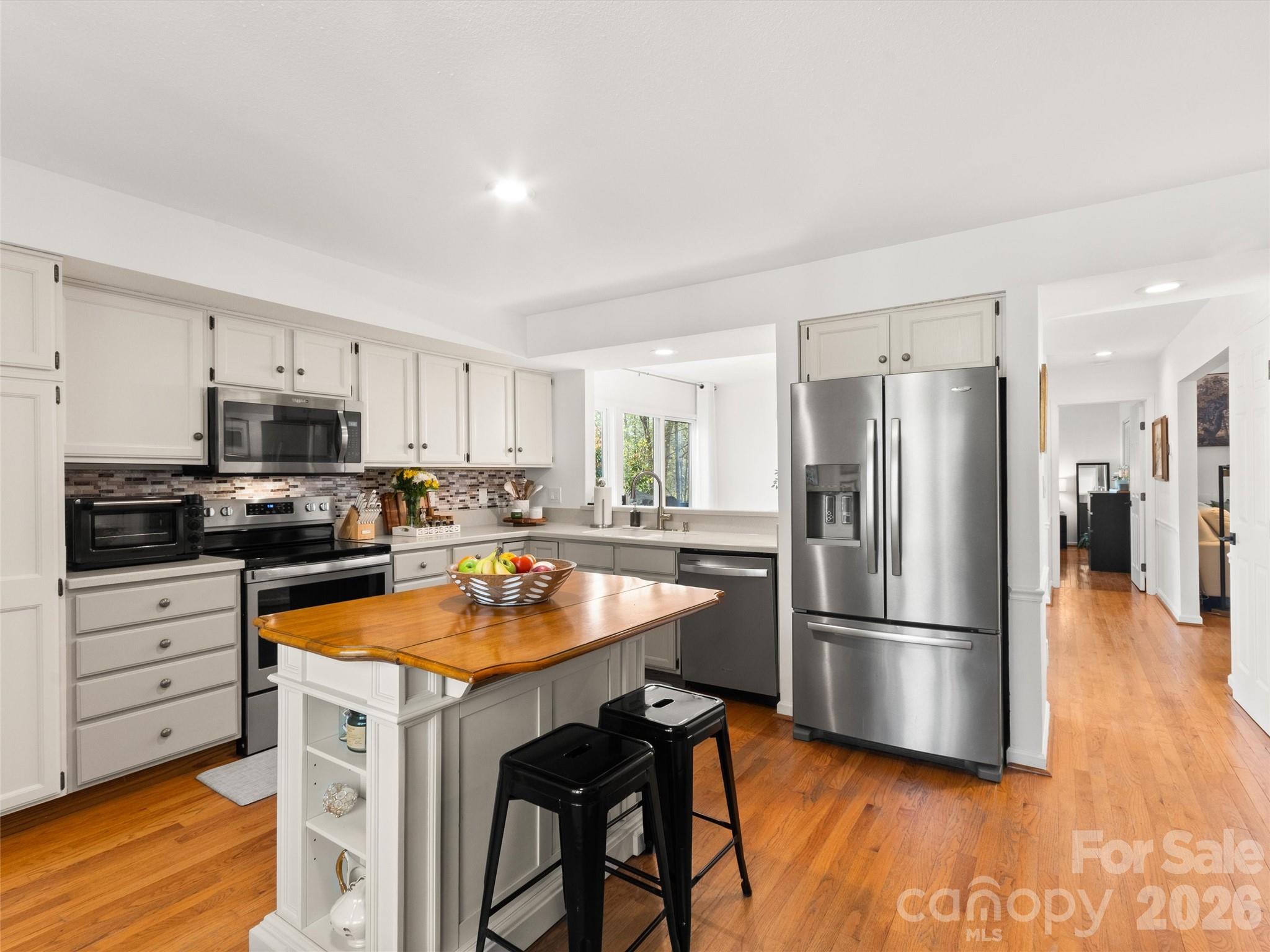 26 Autumn Ridge Lane Asheville, NC 28803 - Photo 4 of 28