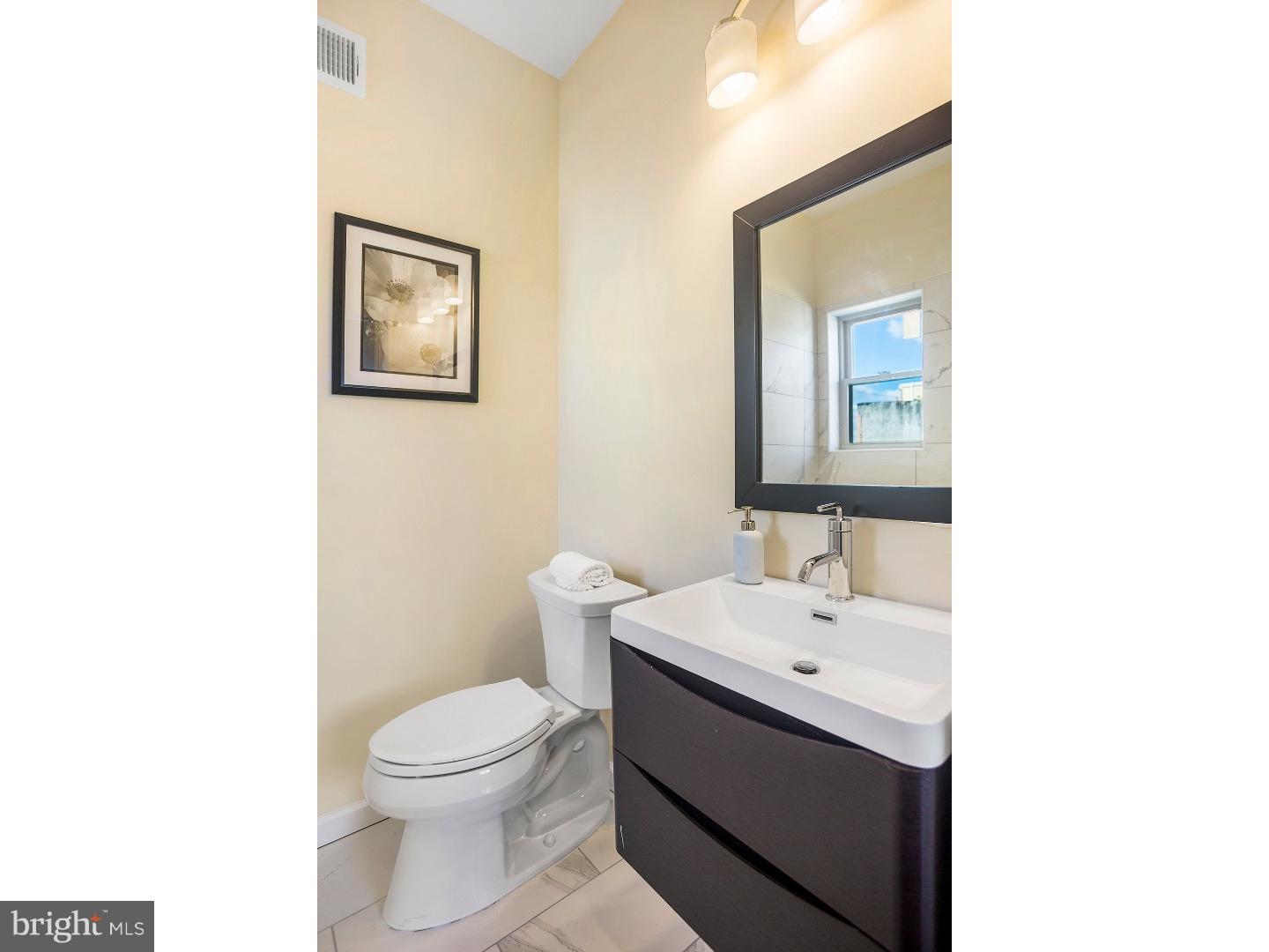 2114 South 7th Street Philadelphia, PA 19148 - Photo 11 of 19