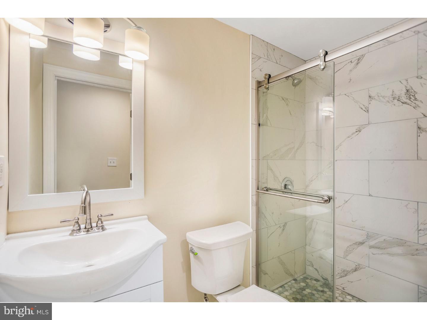 2114 South 7th Street Philadelphia, PA 19148 - Photo 16 of 19