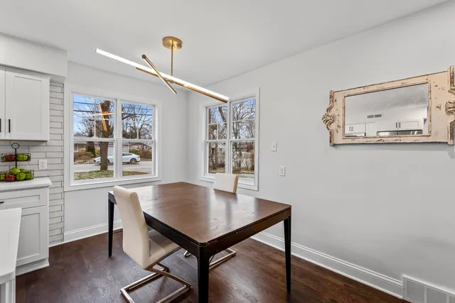 $389,900 | 102 West Calumet Road, Fox Point, WI 53217