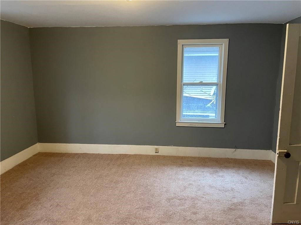 113 Water Street Lyons, NY 14489 - Photo 7 of 10