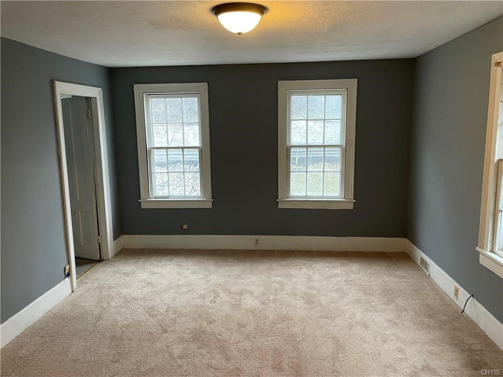 113 Water Street Lyons, NY 14489 - Photo 8 of 10